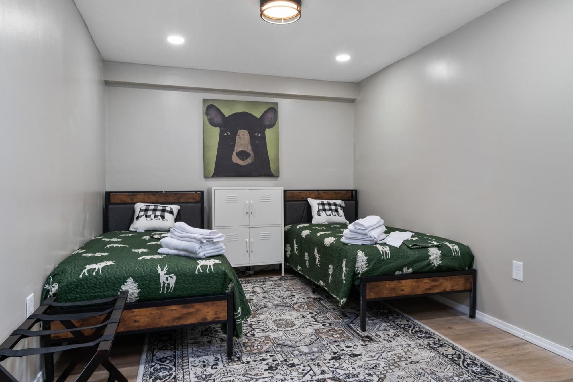 Spacious Cabin Near Hocking Hills And Caves With Hot Tub And Firepit Laurelville Esterno foto