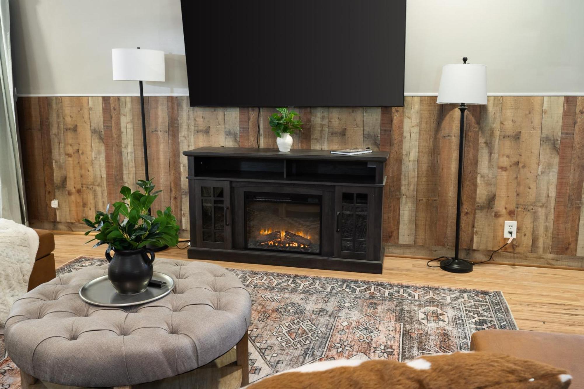 Spacious Cabin Near Hocking Hills And Caves With Hot Tub And Firepit Laurelville Esterno foto