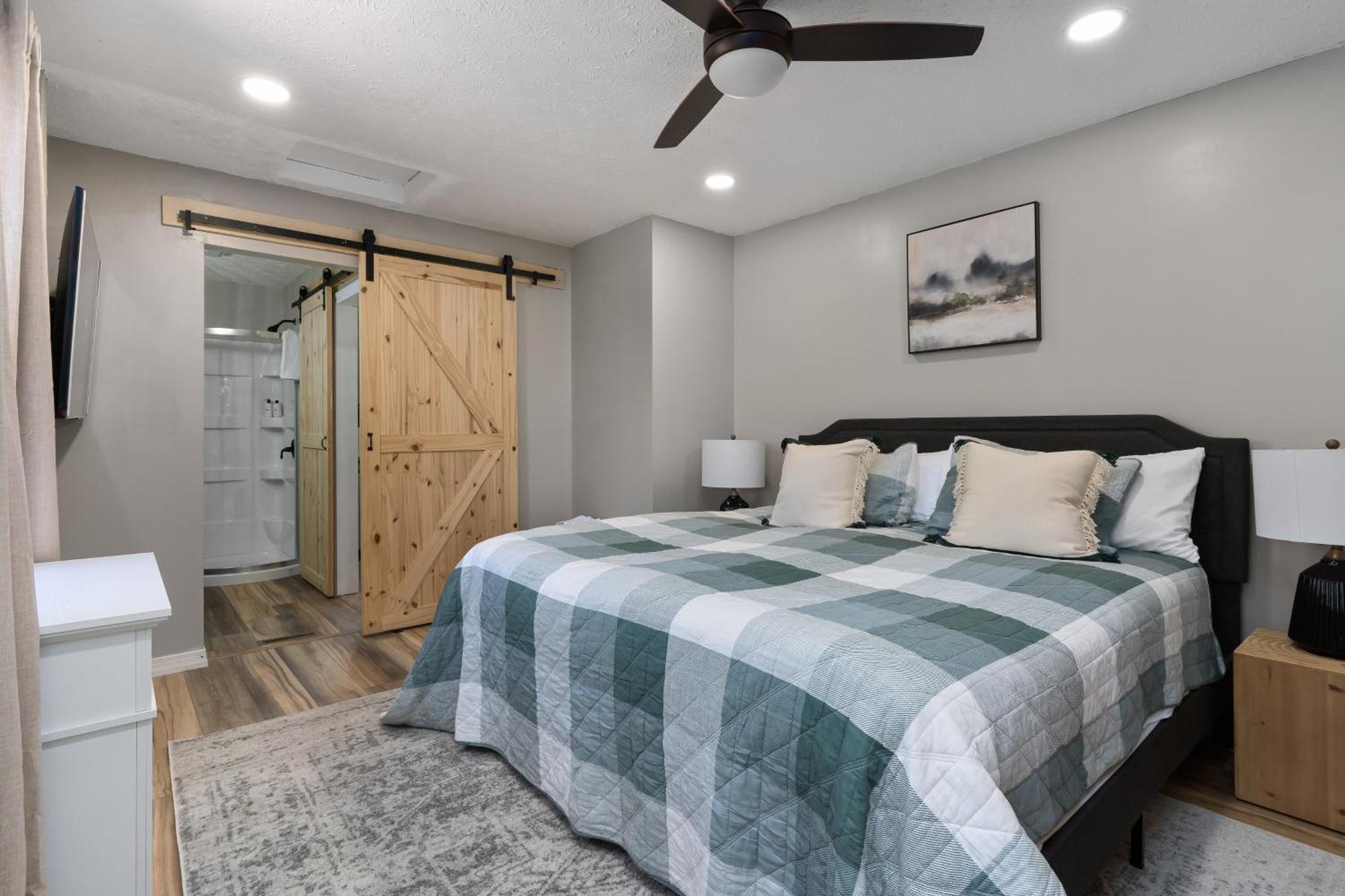 Spacious Cabin Near Hocking Hills And Caves With Hot Tub And Firepit Laurelville Esterno foto